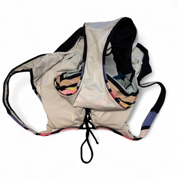 PINK Victoria’s Secret Chevron Stripe One Piece Swimsuit Sz M Lace Up Retro - Picture 3 of 4